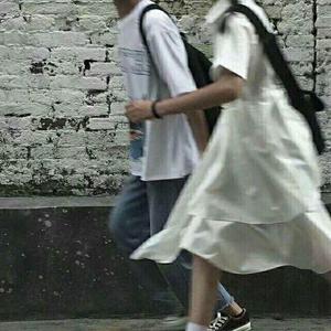 日本护士赤裸做爰视频
